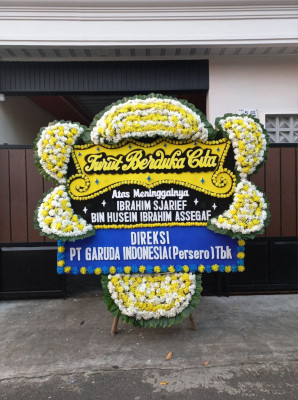 Papan Bunga Duka di Jatiwaras